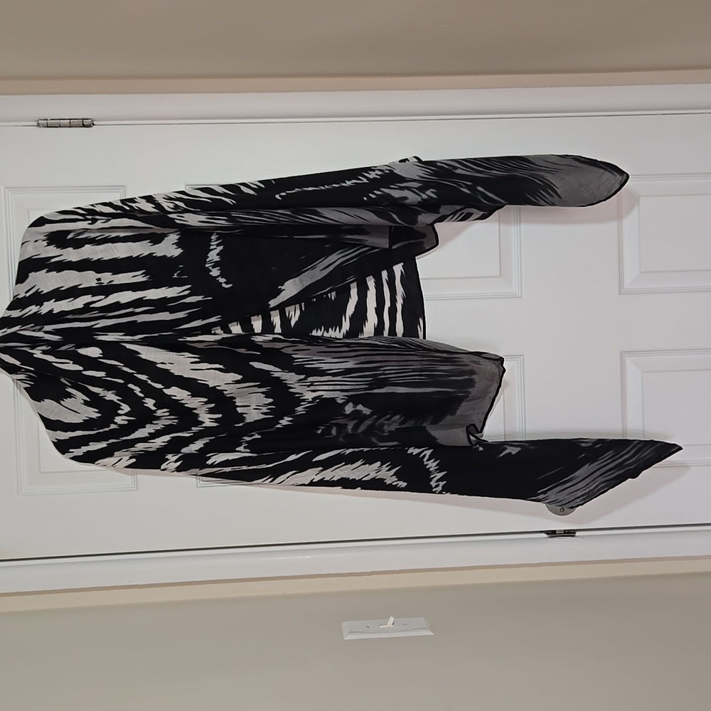 🖤 Black Gray Ombré Zebra Print Lightweight Wrap Scarf 30x72 - Picture 4 of 13